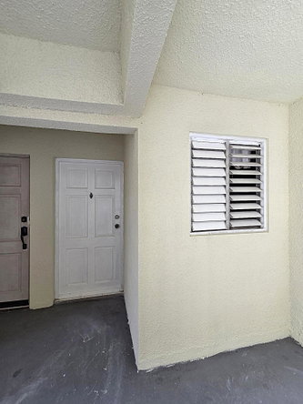 Fourth image of 402-oaklands Constant Spring rd in Kingston 8, St. Andrew, Jamaica - property is For Sale