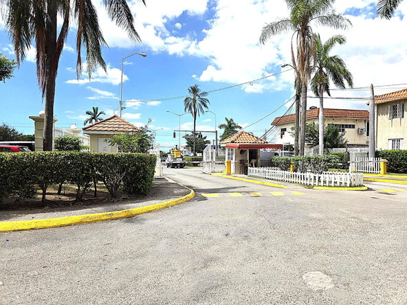 First image of 402-oaklands Constant Spring rd in Kingston 8, St. Andrew, Jamaica - property is For Sale