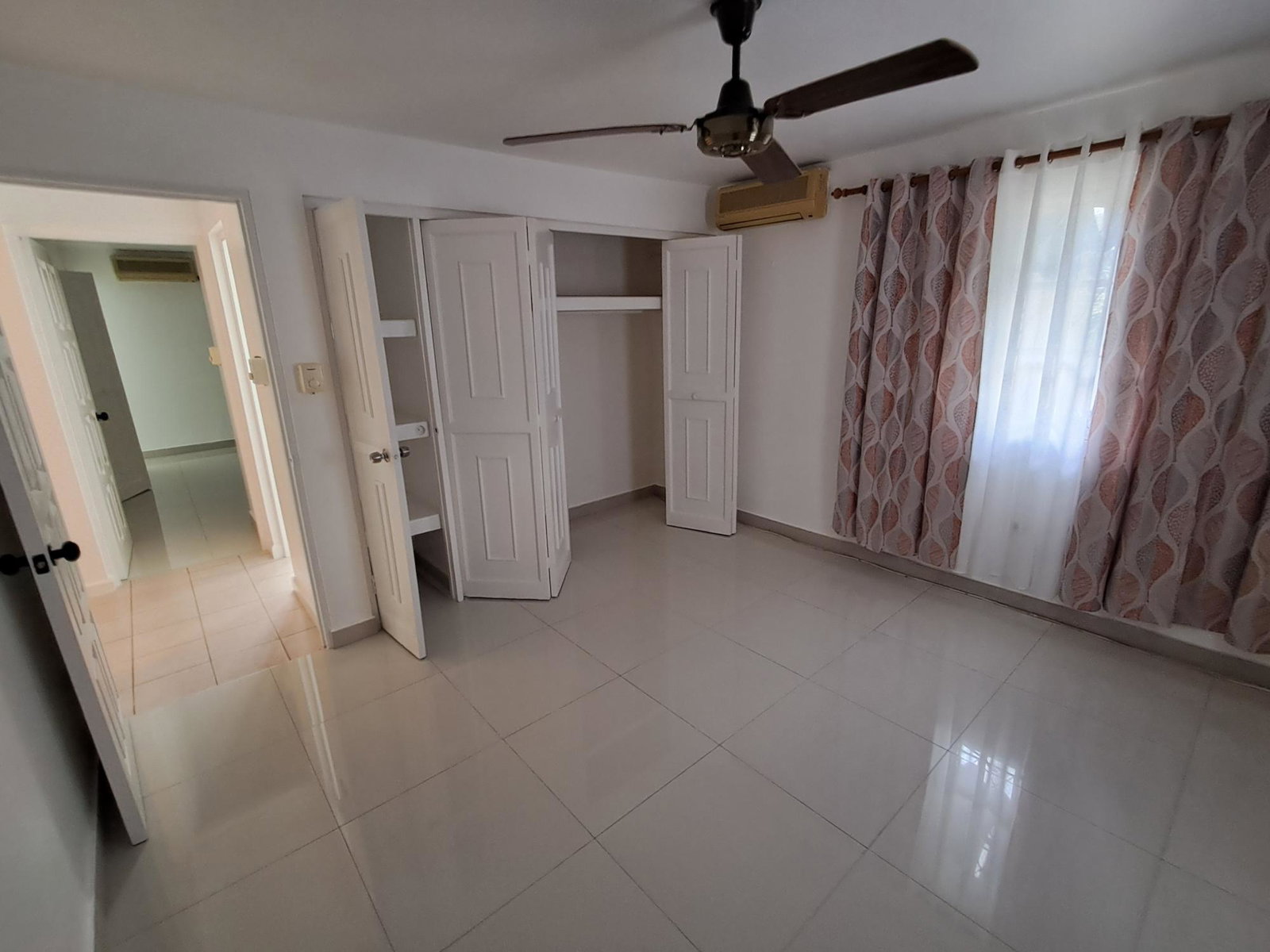 Ninth image of King’s House Area, Kgn 6 in Kingston 6, St. Andrew, Jamaica - property is For Sale