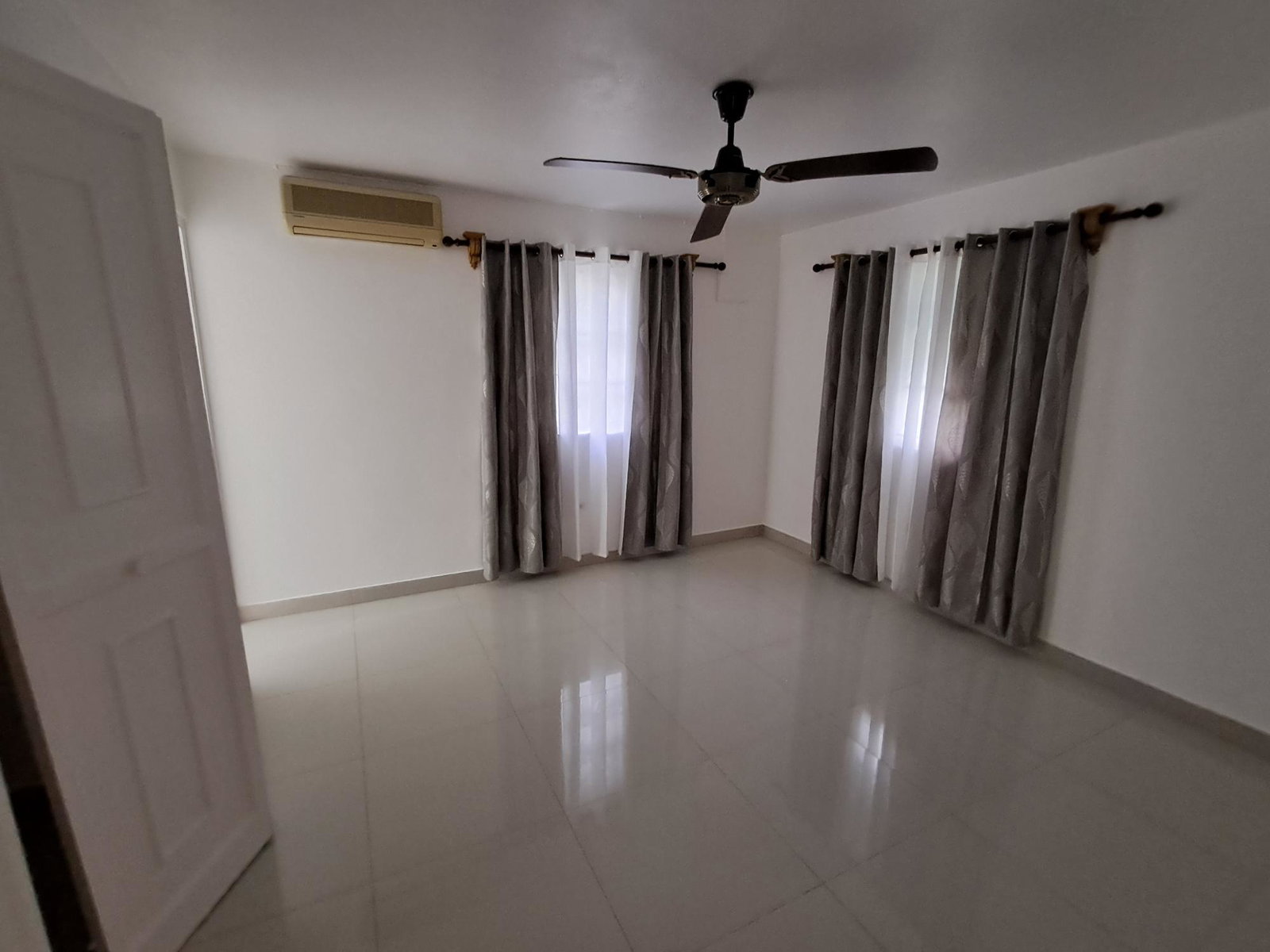 Tenth image of King’s House Area, Kgn 6 in Kingston 6, St. Andrew, Jamaica - property is For Sale