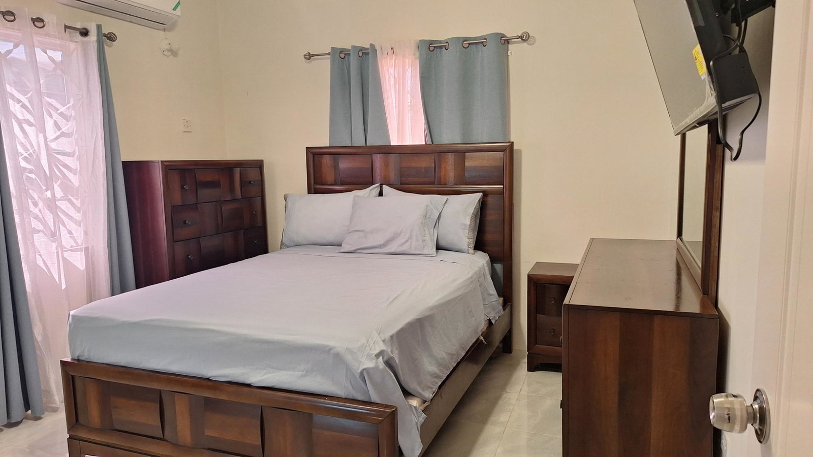 Twenty-Second image of 401-401 Camelot Village Phase 2 in Discovery Bay, St. Ann, Jamaica - property is For Sale