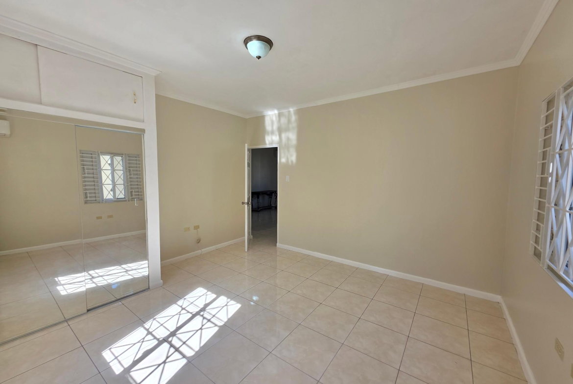 Eleventh image of 1-1-3 Aggrey Drive in Kingston 10, St. Andrew, Jamaica - property is For Rent