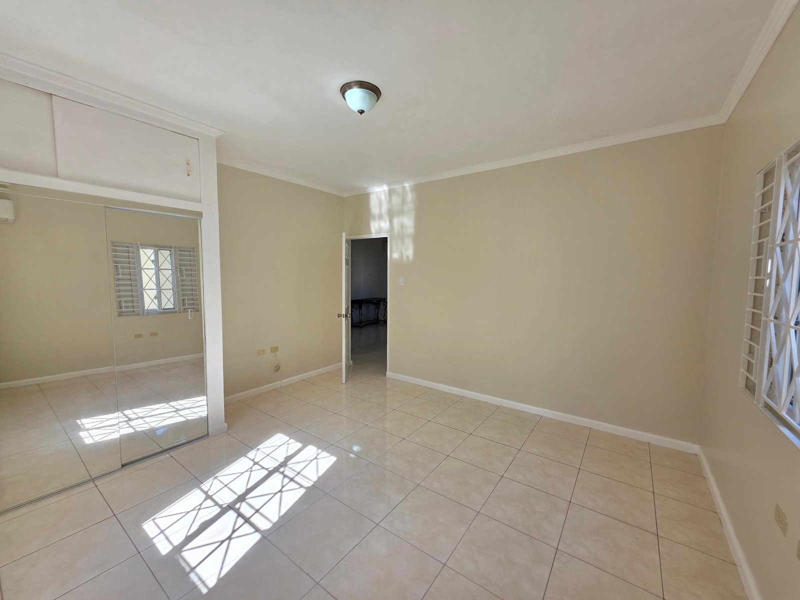 Eleventh image of 1-1-3 Aggrey Drive in Kingston 10, St. Andrew, Jamaica - property is For Rent