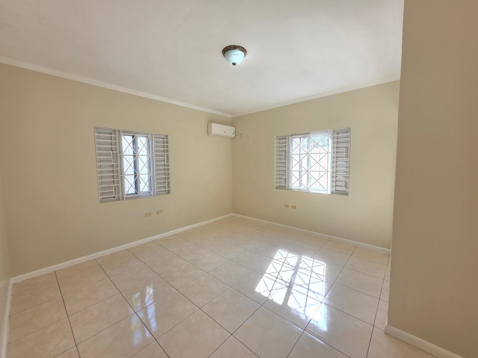 Ninth image of 1-1-3 Aggrey Drive in Kingston 10, St. Andrew, Jamaica - property is For Rent