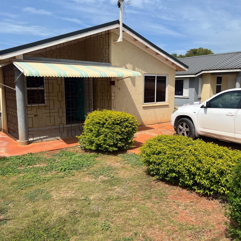 First image of 558 Tuscany Ave, Silversun es in Innswood, St. Catherine, Jamaica - property is For Sale