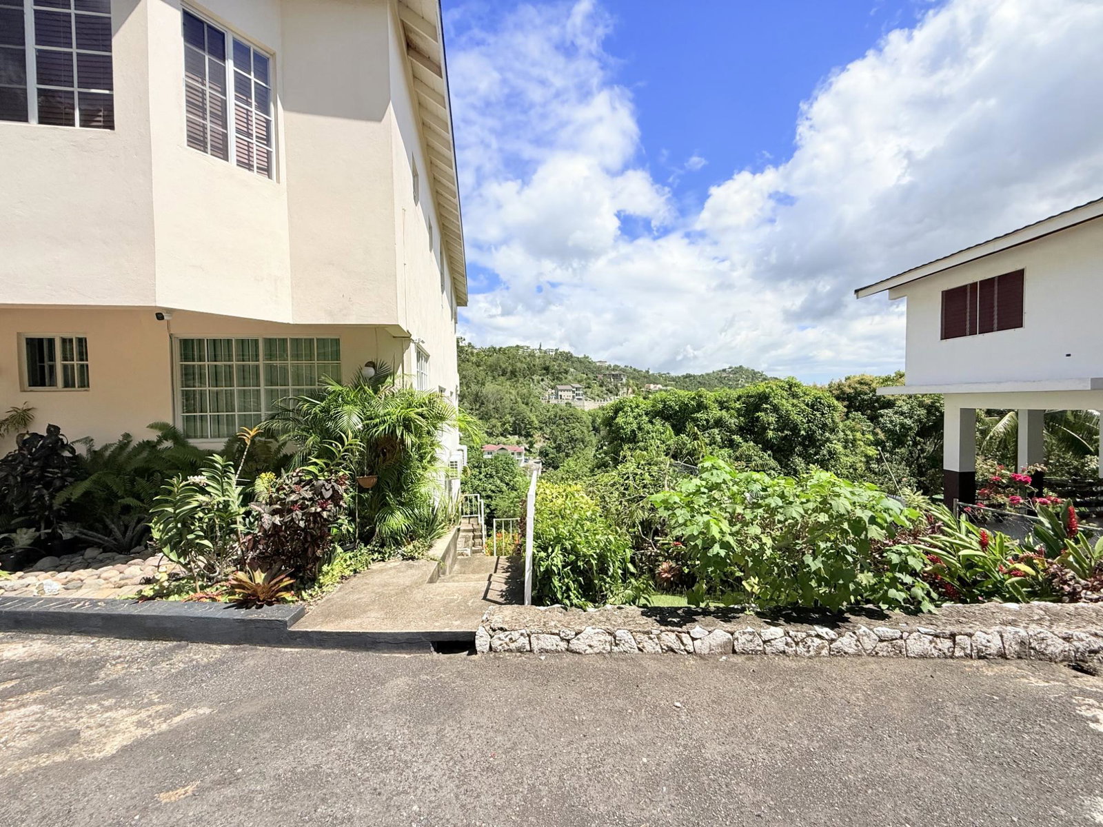 Second image of 46 Belgrade Loop, Belgrade h in Kingston 19, St. Andrew, Jamaica - property is For Rent