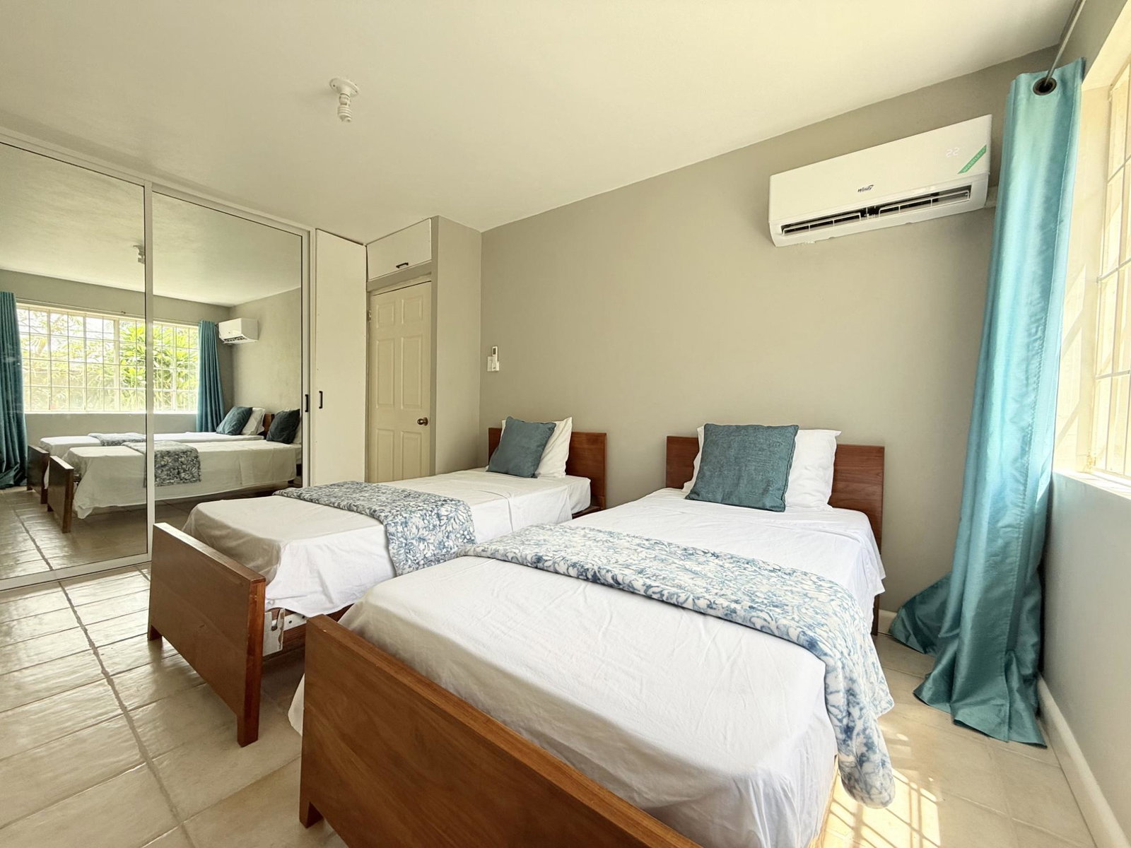 Twenty-Second image of 46 Belgrade Loop, Belgrade h in Kingston 19, St. Andrew, Jamaica - property is For Rent