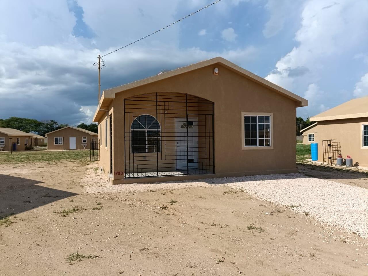 Second image of 1793 Birch Place, Phoenix Park in Phoenix Park, St. Catherine, Jamaica - property is For Rent