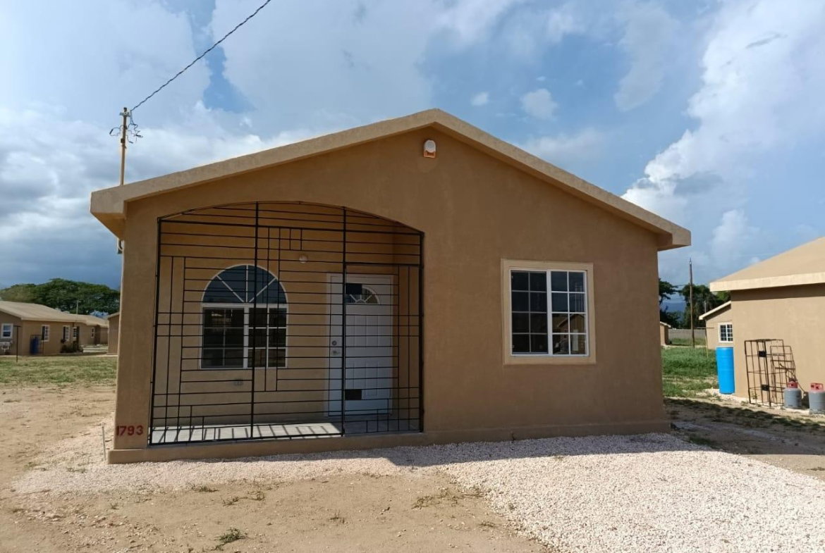 First image of 1793 Birch Place, Phoenix Park in Phoenix Park, St. Catherine, Jamaica - property is For Rent