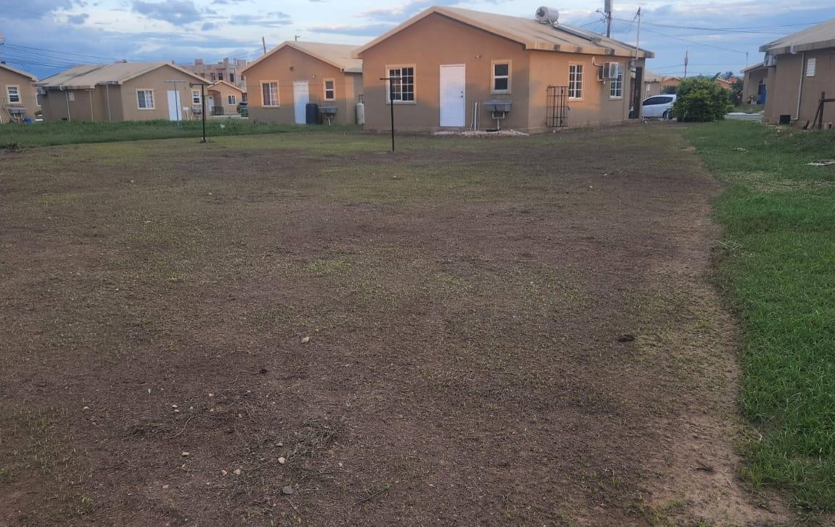 Eighth image of 1793 Birch Place, Phoenix Park in Phoenix Park, St. Catherine, Jamaica - property is For Rent