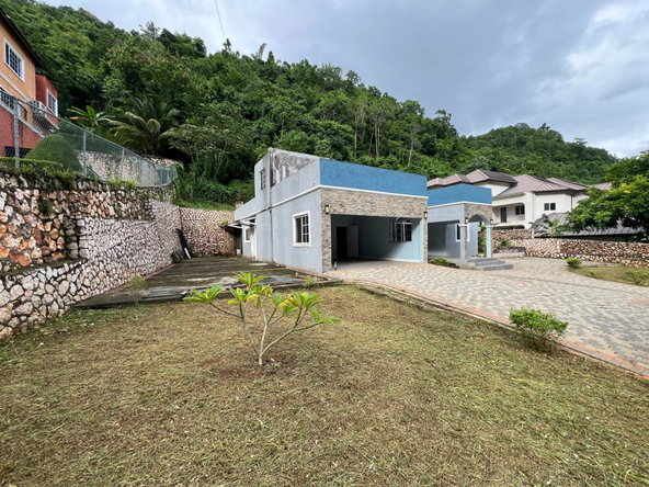 Sixteenth image of West Bellevue Drive in Kingston 19, St. Andrew, Jamaica - property is For Rent