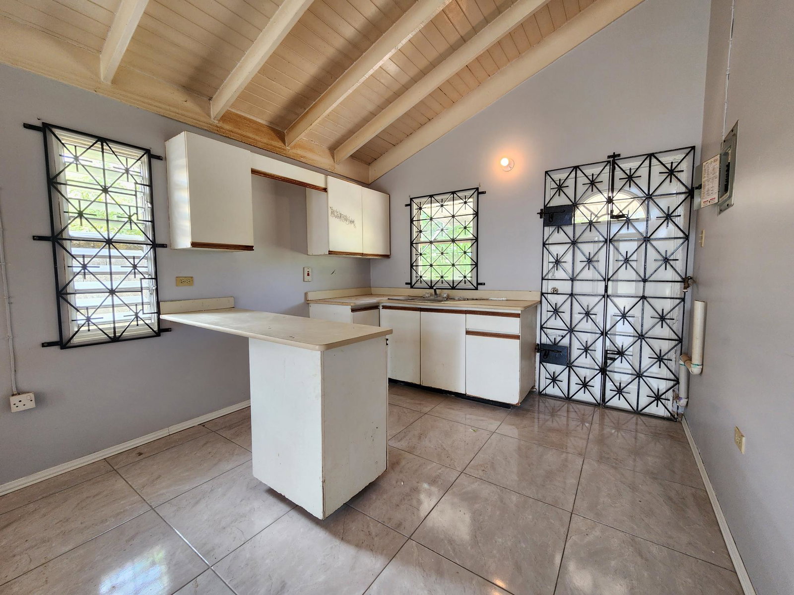 Third image of 90 Whitewing Circle in Old Harbour, St. Catherine, Jamaica - property is For Rent