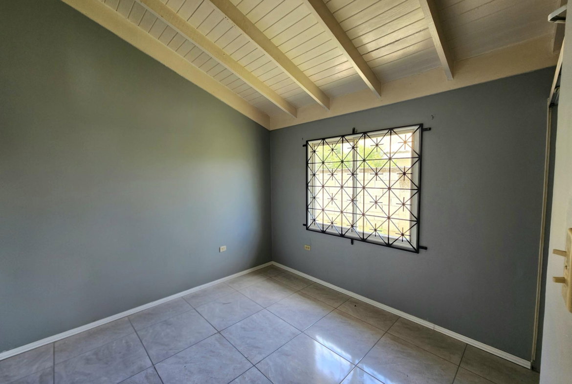 Seventh image of 90 Whitewing Circle in Old Harbour, St. Catherine, Jamaica - property is For Rent