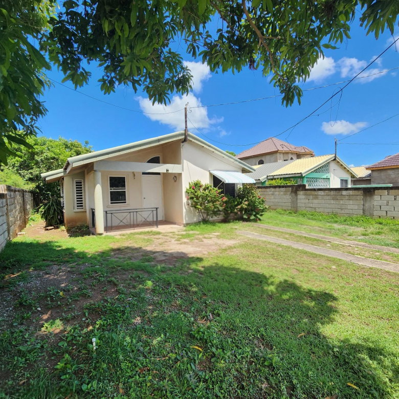 First image of 90 Whitewing Circle in Old Harbour, St. Catherine, Jamaica - property is For Rent