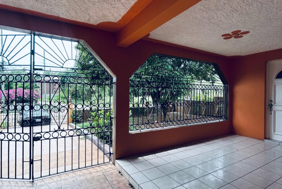 Second image of 9 Headly rd in St. Jago Heights, St. Catherine, Jamaica - property is For Rent