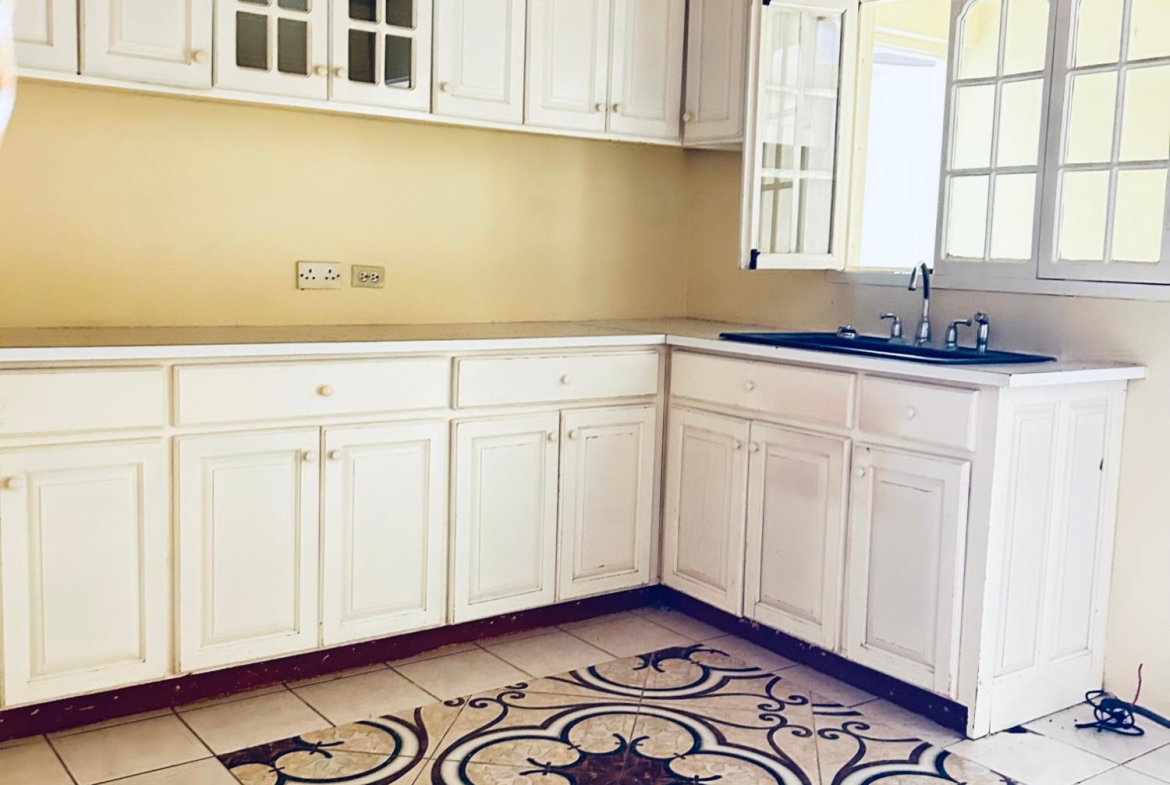 Eleventh image of 9 Headly rd in St. Jago Heights, St. Catherine, Jamaica - property is For Rent