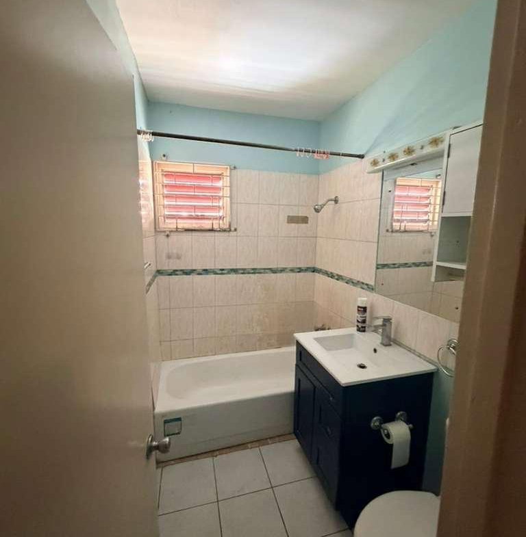 Fifth image of 38-1a Worthington Terrace in Kingston 5, St. Andrew, Jamaica - property is For Rent