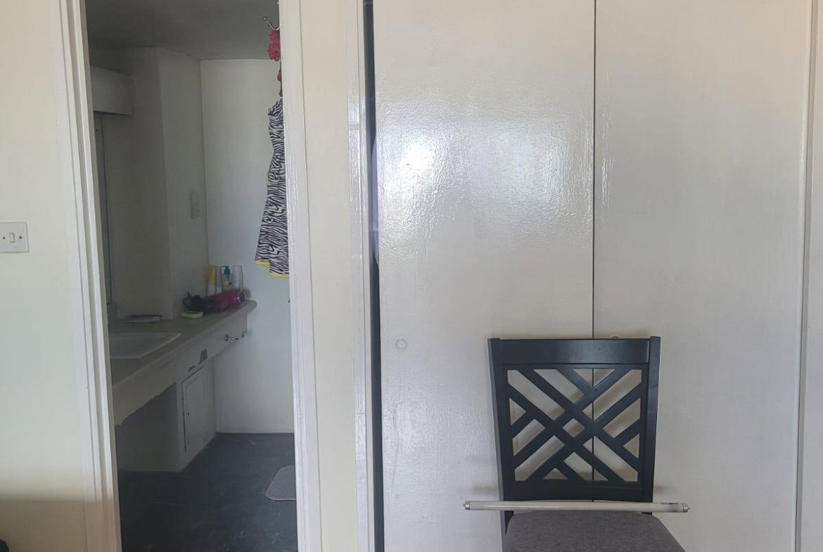 Eleventh image of 6c- Ocean Tower in KINGSTON, Kingston, Jamaica - property is For Sale
