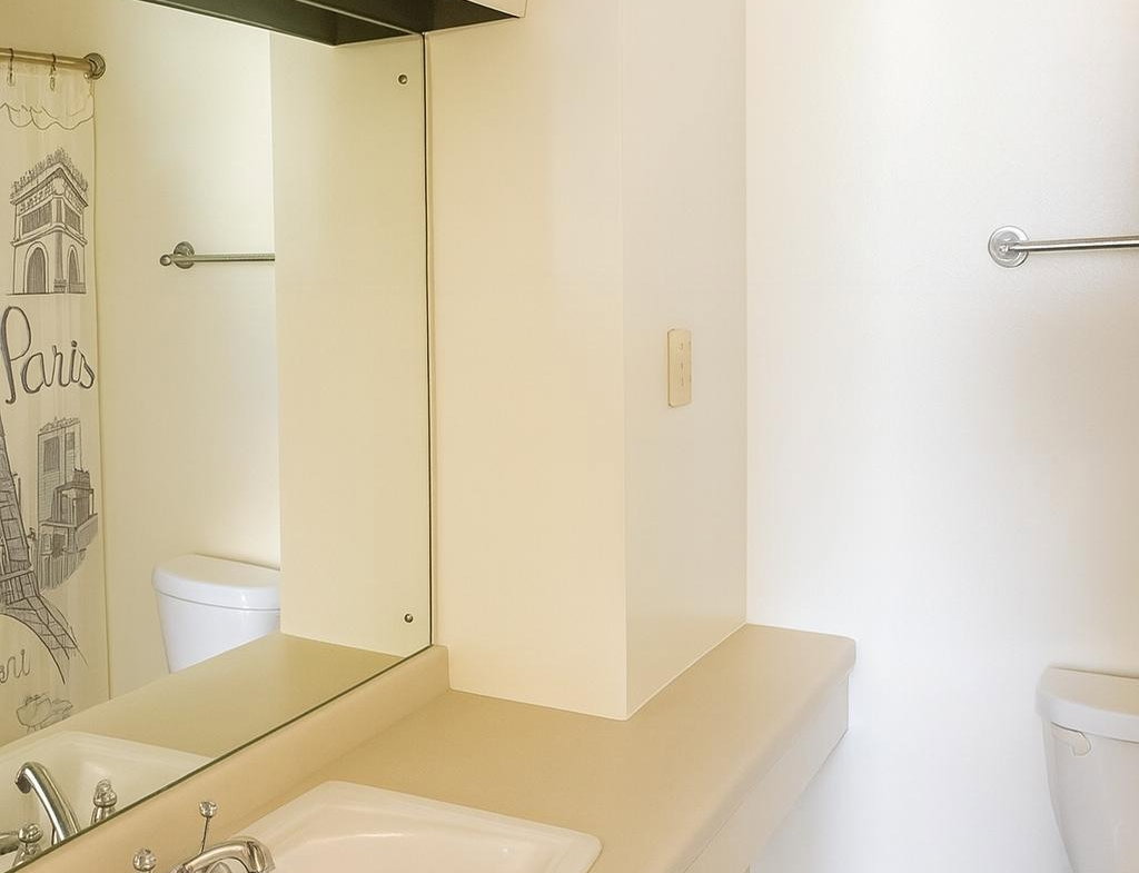 Thirteenth image of 6c- Ocean Tower in KINGSTON, Kingston, Jamaica - property is For Sale