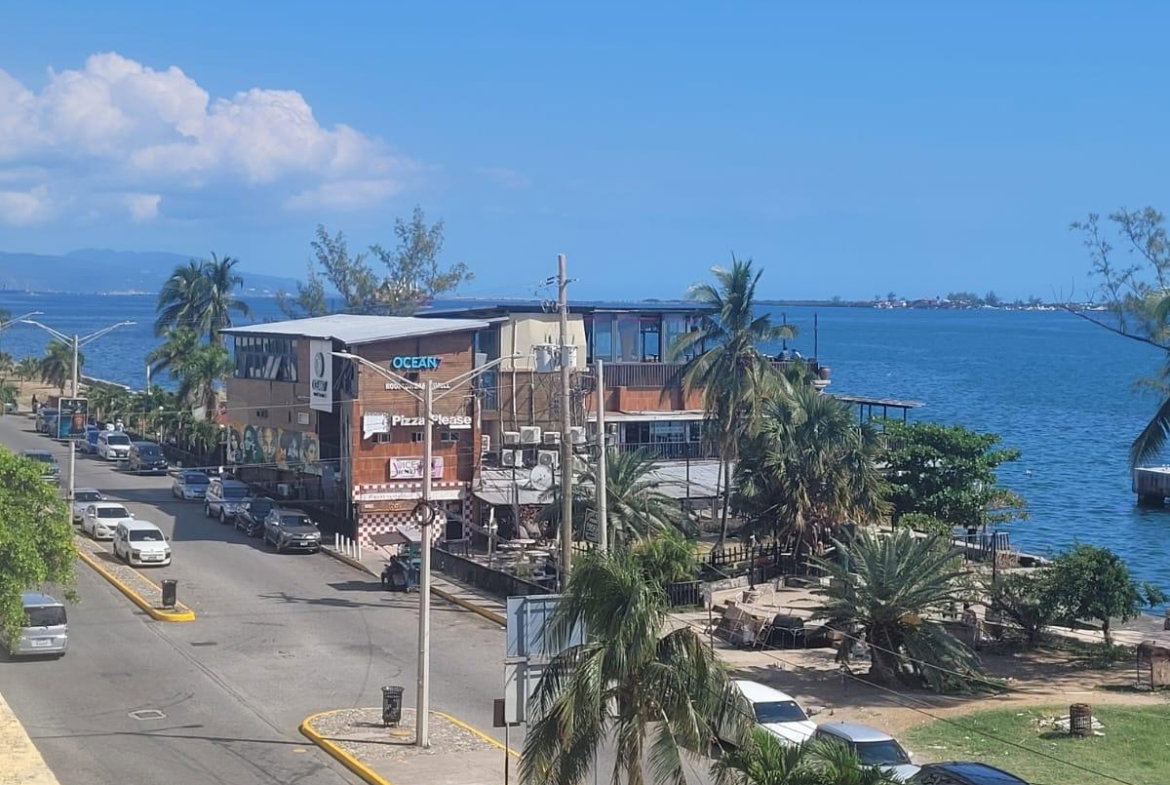 Eighteenth image of 6c- Ocean Tower in KINGSTON, Kingston, Jamaica - property is For Sale