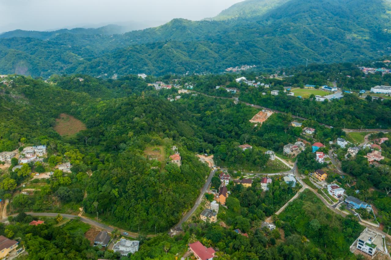 Seventh image of 18 Sherbourne Heights in Kingston 9, St. Andrew, Jamaica - property is For Sale