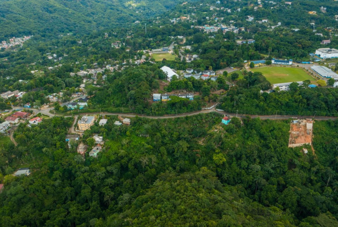 Eighth image of 18 Sherbourne Heights in Kingston 9, St. Andrew, Jamaica - property is For Sale