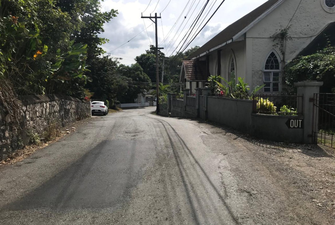 Tenth image of 18 Sherbourne Heights in Kingston 9, St. Andrew, Jamaica - property is For Sale