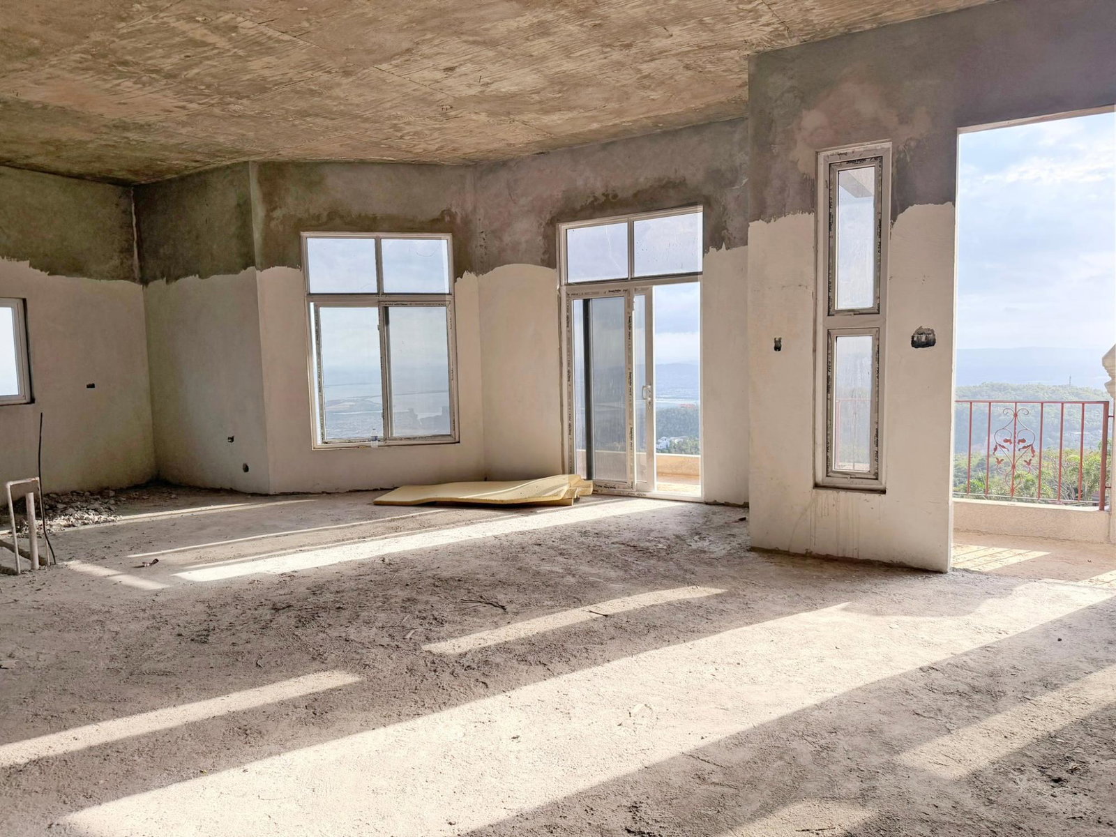 23-Stanmore-Red-Hills-St.-Andrew-3-Bedroom-Skyline-Apartment-with-Wraparound-Balconies Seventh image of 23- Stanmore, Red Hills in Red Hills, St. Andrew, Jamaica - property is For Sale