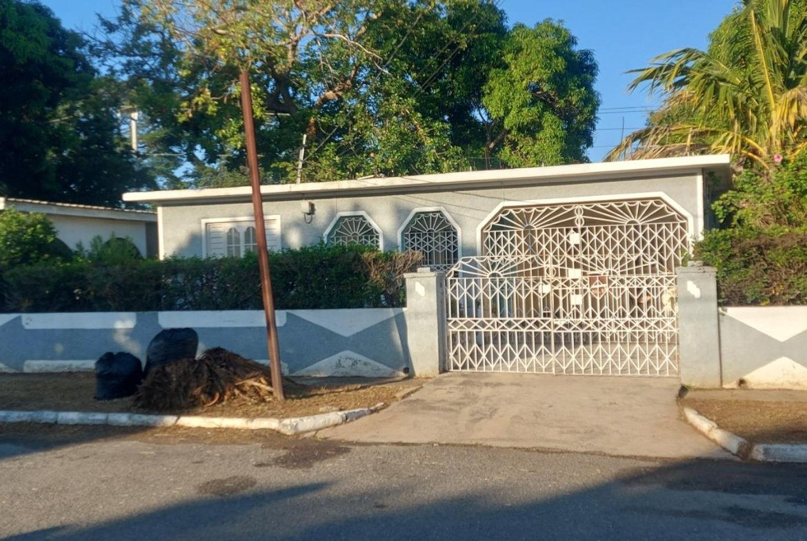 First image of 28 Meadowvale Drive in Gregory Park, St. Catherine, Jamaica - property is For Sale