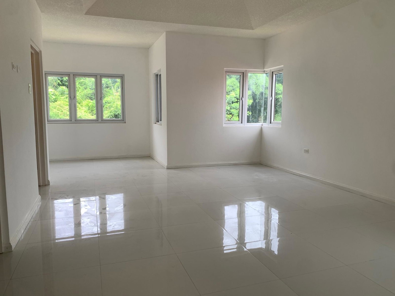 3-15-Horatio-Drive-Chancery-Hall-St.-Andrew-Townhouse-For-Sale-4-Bed-3.5-Bath Fifteenth image of 3-15 Horatio Drive in Red Hills, St. Andrew, Jamaica - property is For Sale