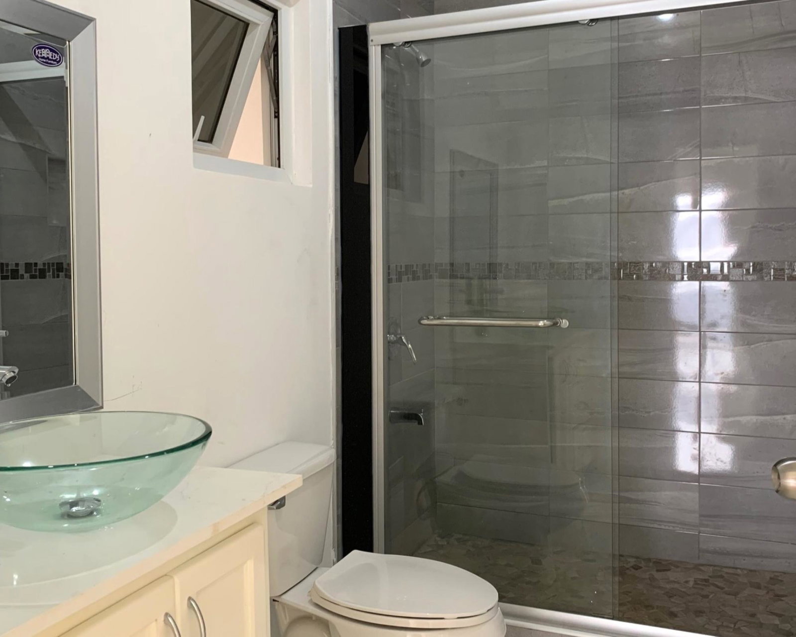 3-15-Horatio-Drive-Chancery-Hall-St.-Andrew-Townhouse-For-Sale-4-Bed-3.5-Bath Twenty-Second image of 3-15 Horatio Drive in Red Hills, St. Andrew, Jamaica - property is For Sale