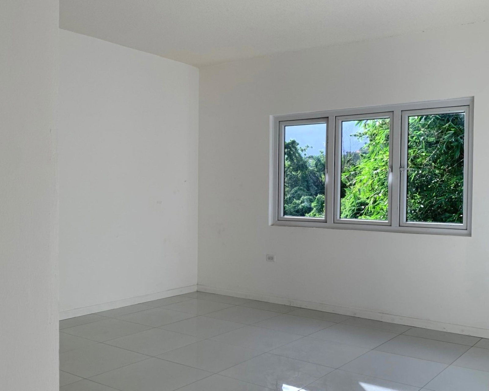 3-15-Horatio-Drive-Chancery-Hall-St.-Andrew-Townhouse-For-Sale-4-Bed-3.5-Bath Twenty-Third image of 3-15 Horatio Drive in Red Hills, St. Andrew, Jamaica - property is For Sale