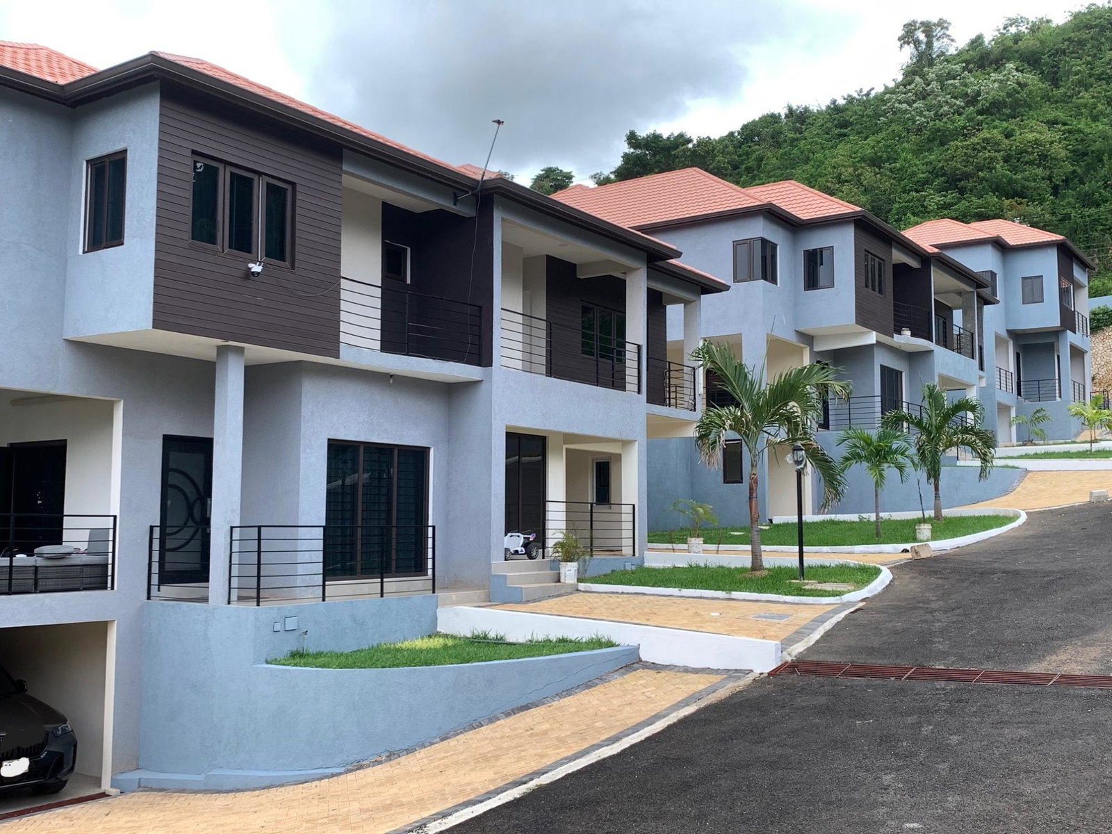 3-15-Horatio-Drive-Chancery-Hall-St.-Andrew-Townhouse-For-Sale-4-Bed-3.5-Bath Thirtieth image of 3-15 Horatio Drive in Red Hills, St. Andrew, Jamaica - property is For Sale