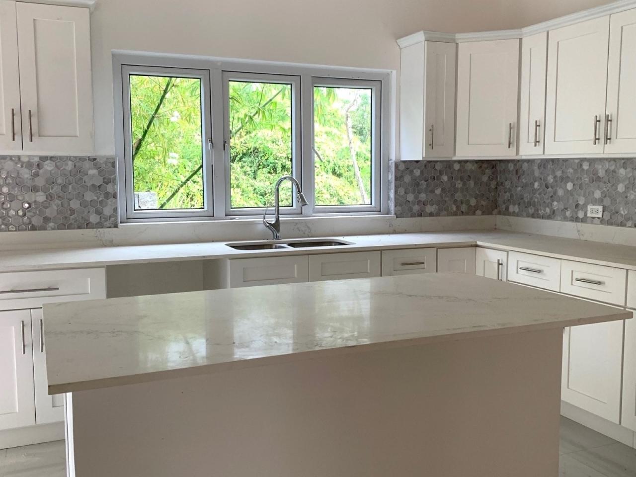 3-15-Horatio-Drive-Chancery-Hall-St.-Andrew-Townhouse-For-Sale-4-Bed-3.5-Bath Ninth image of 3-15 Horatio Drive in Red Hills, St. Andrew, Jamaica - property is For Sale