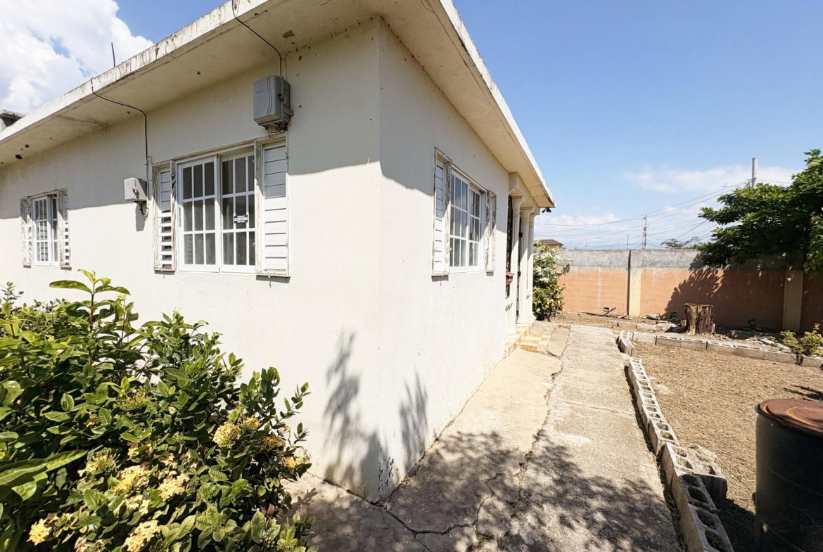 Second image of 510-103 North 33rd Way in Monza, St. Catherine, Jamaica - property is For Sale