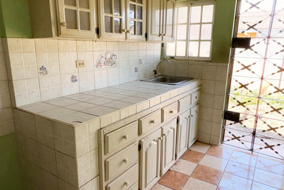 Eleventh image of 510-103 North 33rd Way in Monza, St. Catherine, Jamaica - property is For Sale