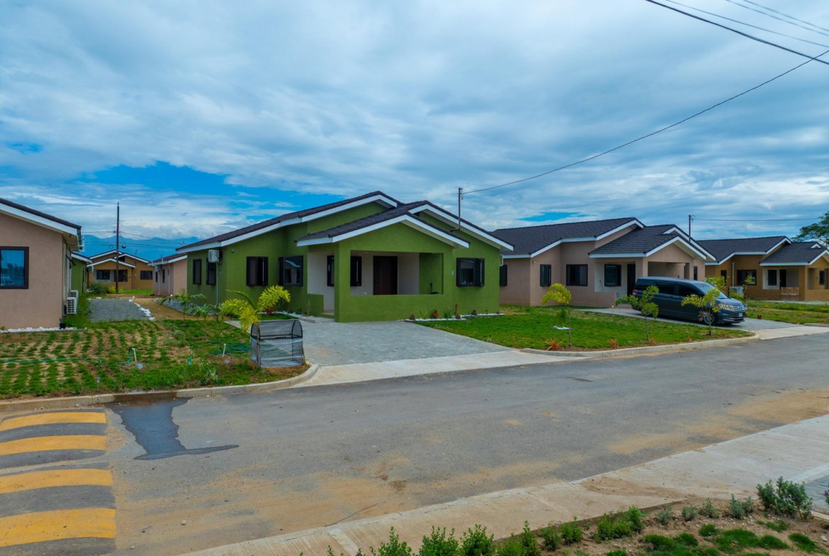 Second image of 202 Oak Estate Phase 2 in Greater Portmore, St. Catherine, Jamaica - property is For Sale