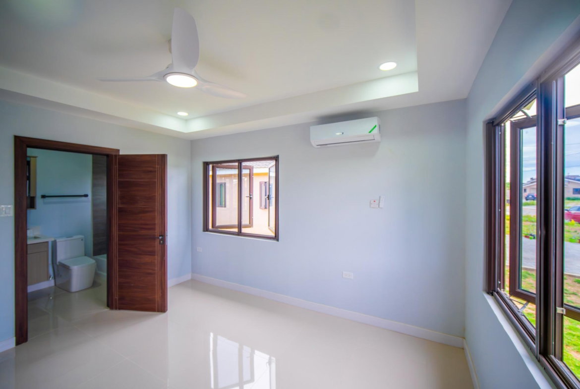 Fifteenth image of 202 Oak Estate Phase 2 in Greater Portmore, St. Catherine, Jamaica - property is For Sale