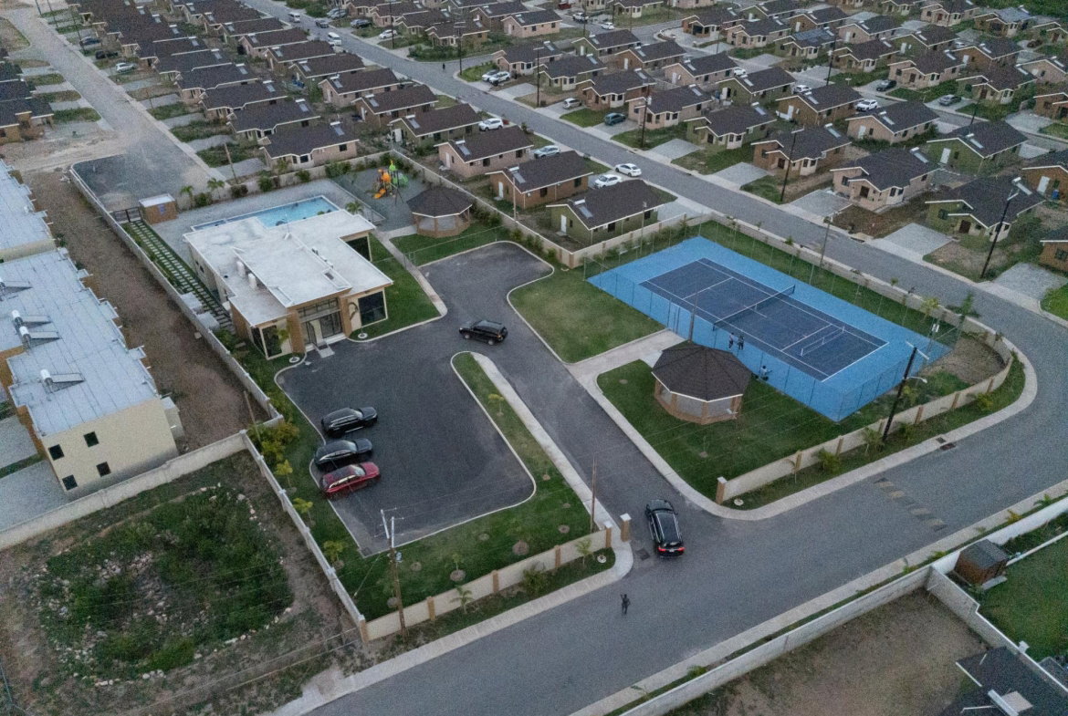 Twelfth image of 109 Oak Estate, Phase 5 Berna in Bernard Lodge, St. Catherine, Jamaica - property is For Rent