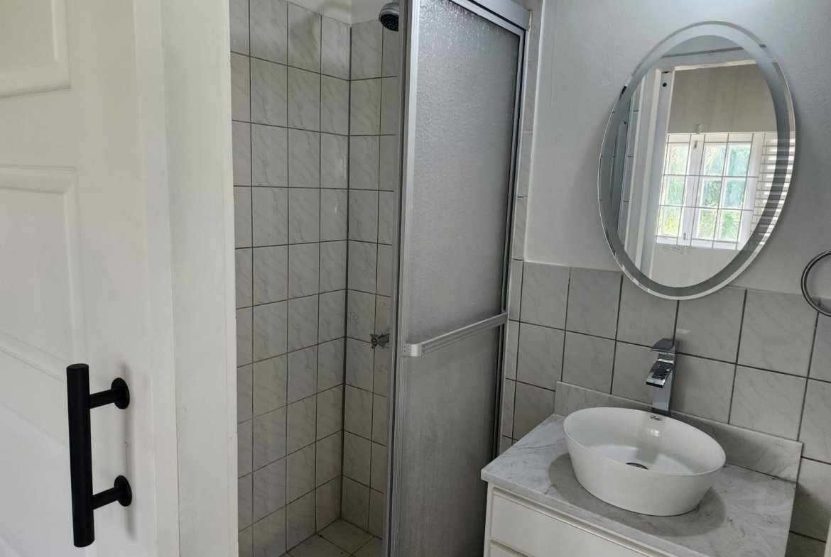 Tenth image of 416-3 1/2 Palomino Way in Kingston 8, St. Andrew, Jamaica - property is For Rent