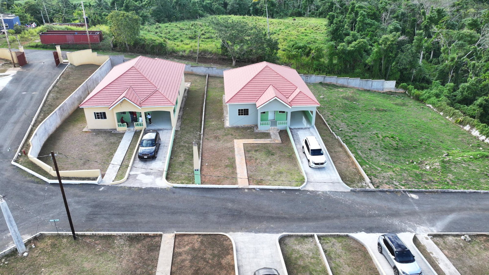 3-Bed-3.5-Bath-Home-For-Sale-in-Summer-Hill-Estate-Linstead-St.-Catherine Fourth image of Summer Hill Estate in Linstead, St. Catherine, Jamaica - property is For Sale