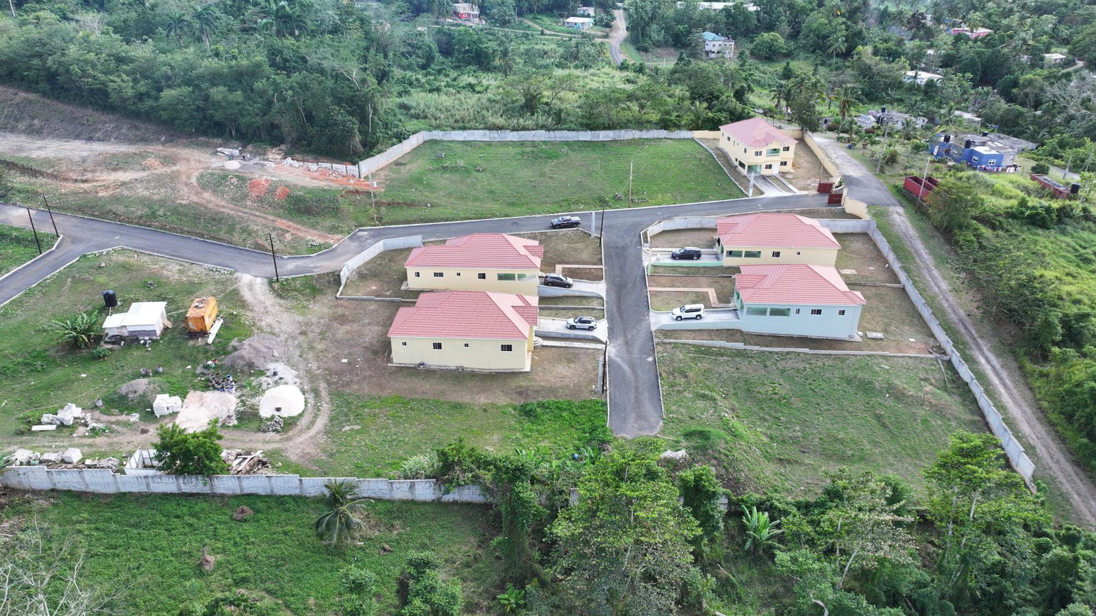 3-Bed-3.5-Bath-Home-For-Sale-in-Summer-Hill-Estate-Linstead-St.-Catherine Third image of Summer Hill Estate in Linstead, St. Catherine, Jamaica - property is For Sale