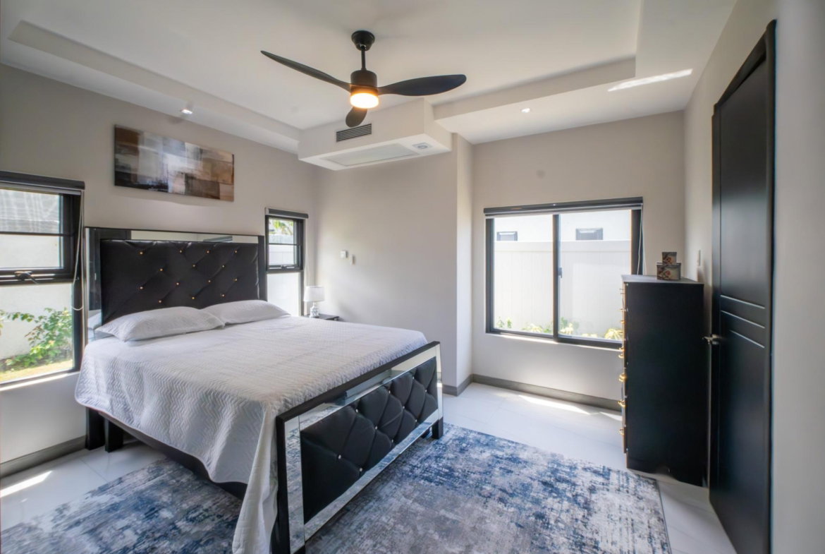 Thirteenth image of 403 Paradisiac Beach Club, ri in Richmond, St. Ann, Jamaica - property is For Rent