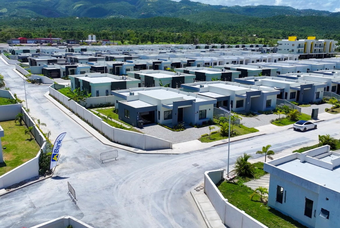 Sixth image of 403 Paradisiac Beach Club, ri in Richmond, St. Ann, Jamaica - property is For Rent