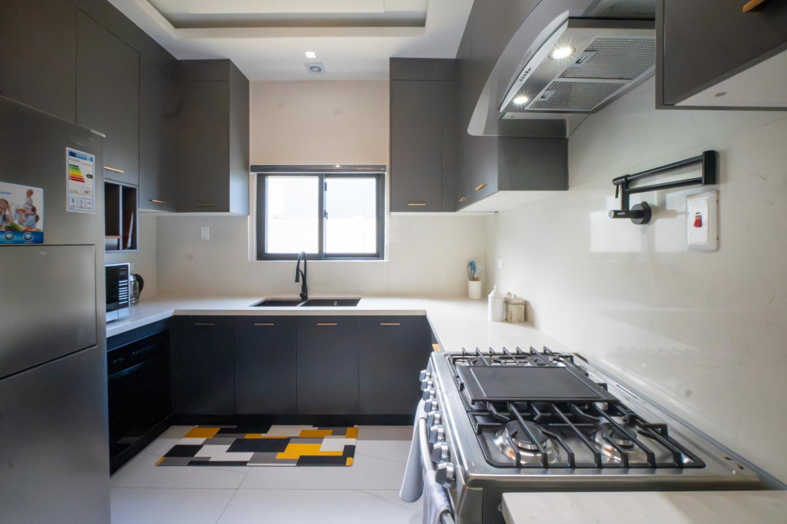 3-Bedroom-Beachfront-House-for-Rent-at-Paradisiac-Beach-Club-St-Ann-Jamaica Eighth image of 403 Paradisiac Beach Club, ri in Richmond, St. Ann, Jamaica - property is For Rent