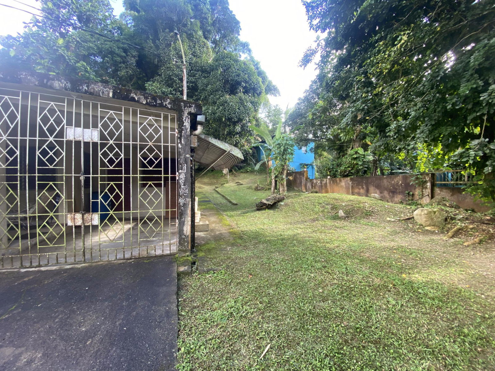 Eleventh image of 5 Staten Close in Kingston 9, St. Andrew, Jamaica - property is For Sale