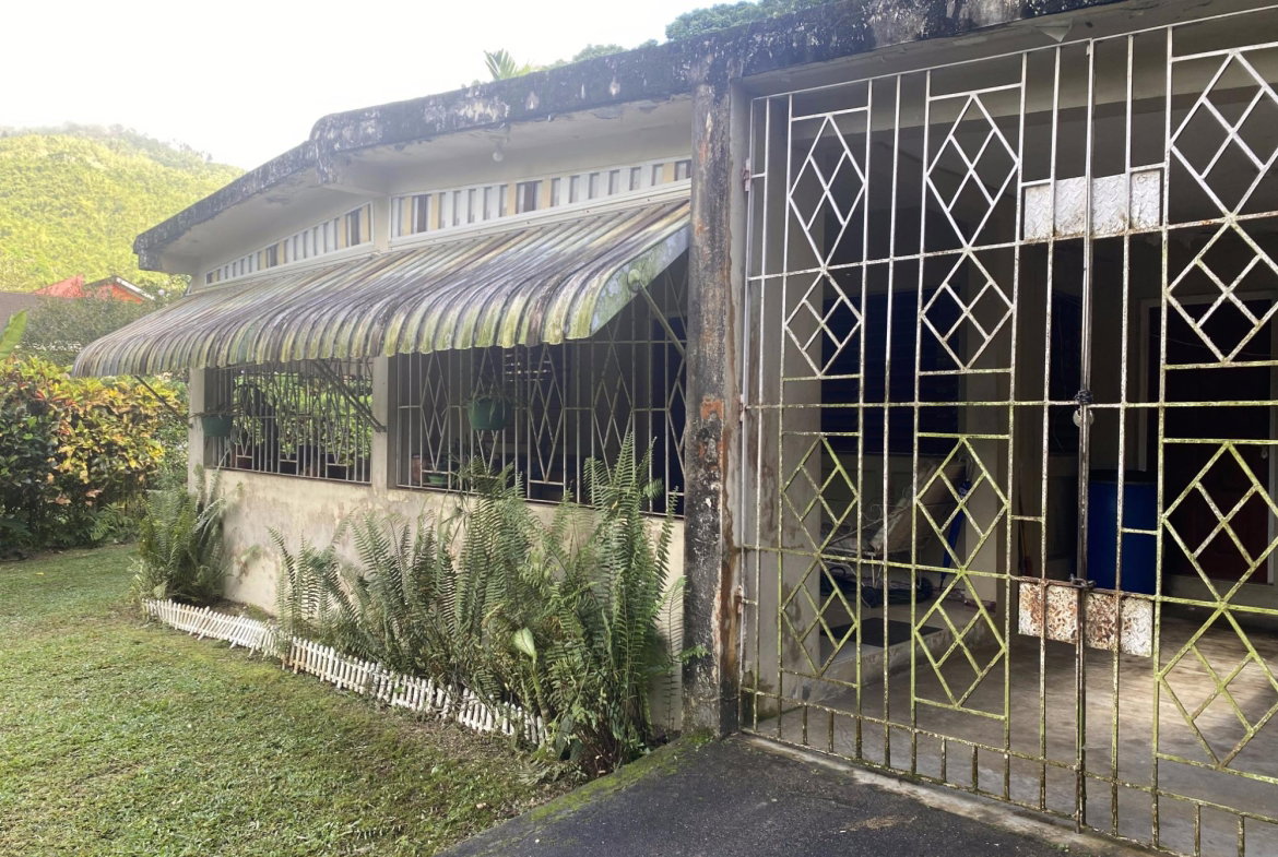 Third image of 5 Staten Close in Kingston 9, St. Andrew, Jamaica - property is For Sale