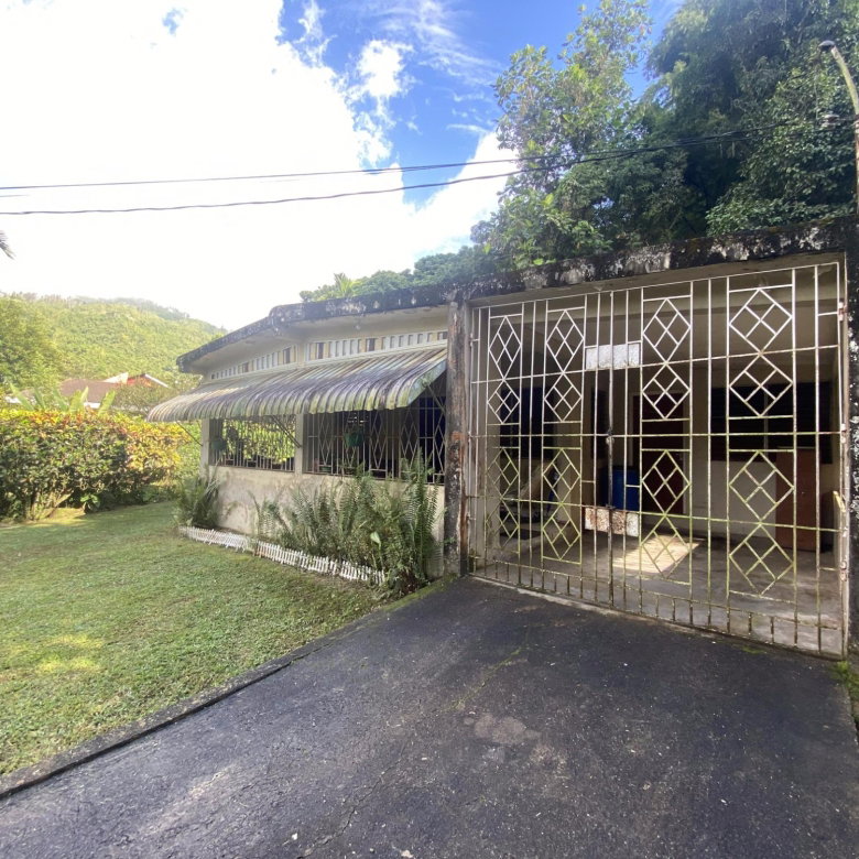 First image of 5 Staten Close in Kingston 9, St. Andrew, Jamaica - property is For Sale