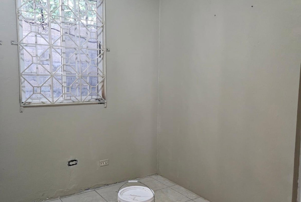 Eighth image of 6 Hibiscus Close in Kingston 6, St. Andrew, Jamaica - property is For Rent