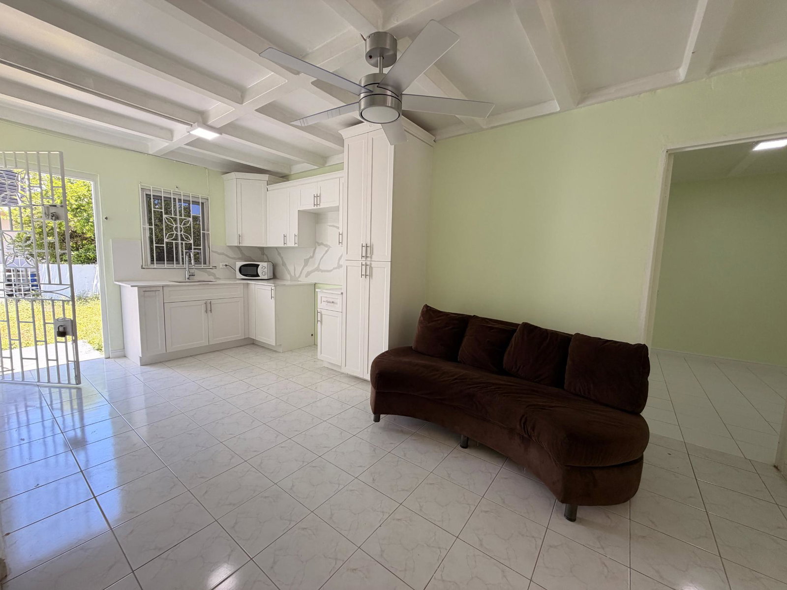 3-Bedroom-House-for-Rent-in-Greater-Portmore-St.-Catherine-Jamaica Second image of North West 42nd Place in Greater Portmore, St. Catherine, Jamaica - property is For Rent